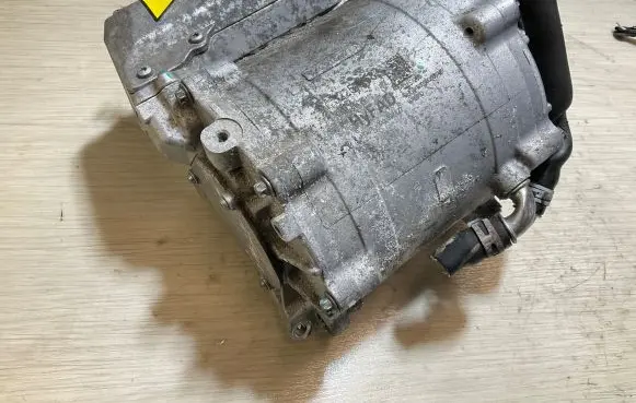 Volvo XC40 Electric car motor P32257268 0000502427 14075100