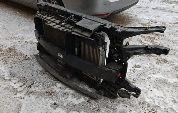 Hyundai Tucson IV NX4 Radiator support slam panel 