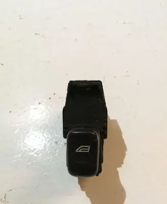 Volvo S60 Electric window control switch 30658696