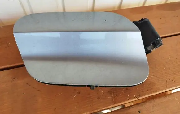 Peugeot 308 Fuel tank cap 9835357380