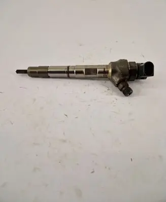 Skoda Octavia Mk3 (5E) Fuel injector 04L130277AC