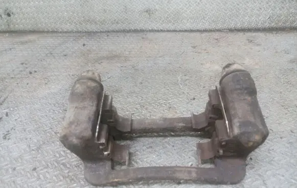 KIA Ceed Brake caliper pad carrier rear 