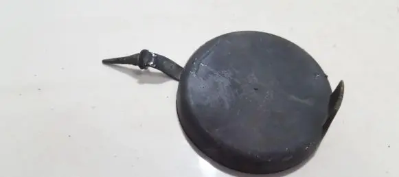 Headlight/headlamp dust cover
