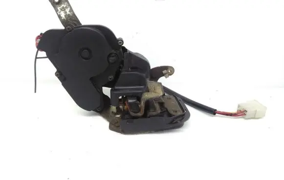 Mazda 626 Rear door lock
