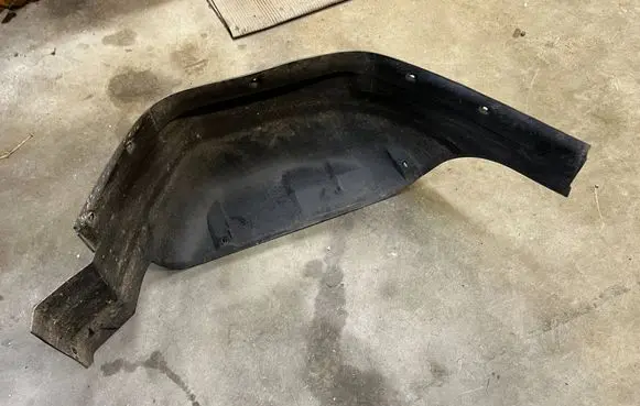 Mercedes-Benz G W461 W463 1st Gen Rear arch fender liner splash guards A4638840522 4638840522