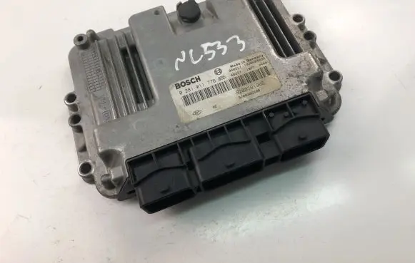 Renault Scenic II - Grand scenic II Engine control unit/module 8200391966