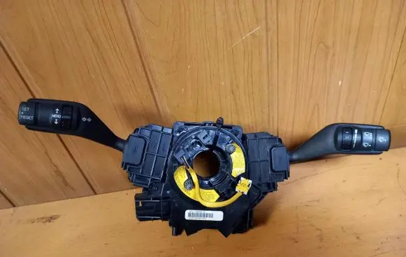 Ford Kuga I Headlight wiper switch 4M5T14A664AC