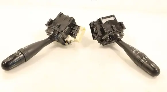 Suzuki SX4 Light switch 173744