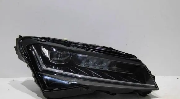Skoda Superb B8 (3V) Headlight/headlamp 09100061AS 0000103091 L3039031