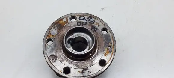Audi Q2 - Front wheel bearing hub 