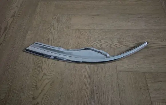 Toyota Auris E180 Under headlight/headlamp trim 5318202090 5318202140