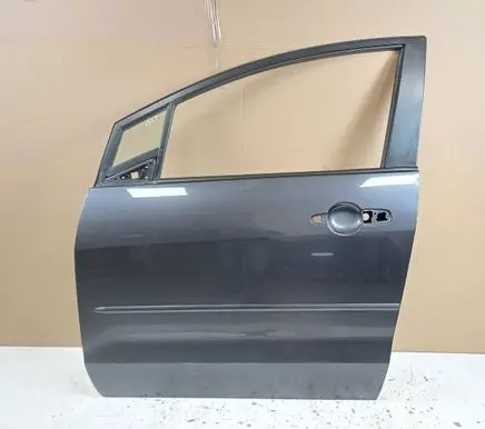 Mazda 5 Front door