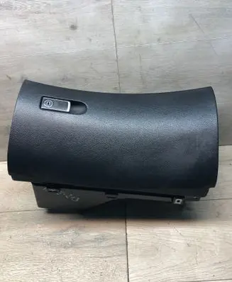 Mercedes-Benz E W213 Glove box A2136800091 0397027
