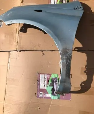 Toyota Yaris Fender