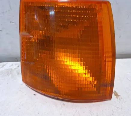 Volkswagen Transporter - Caravelle T4 Front indicator light 183321B