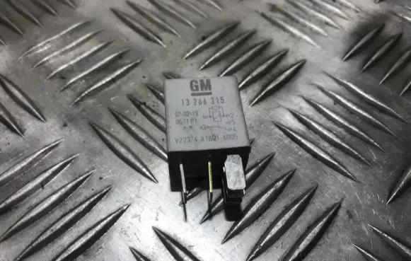 Opel Combo C Other relay 13266315