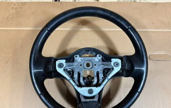 Mitsubishi Colt Steering wheel MR955202 MR977309