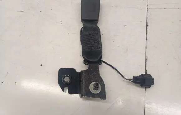 Nissan Qashqai J12 Rear seatbelt buckle 888436UA0A