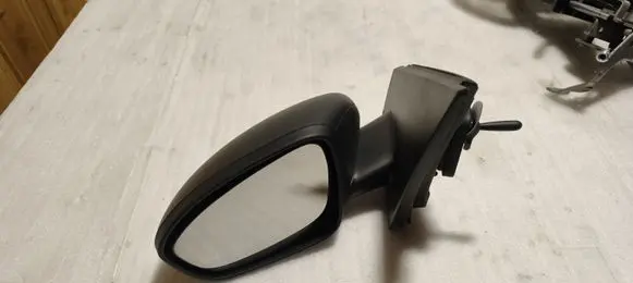 Dacia Sandero III Manual wing mirror E90411968