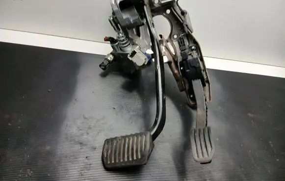Volvo V60 Pedal assembly 31317447 31329062