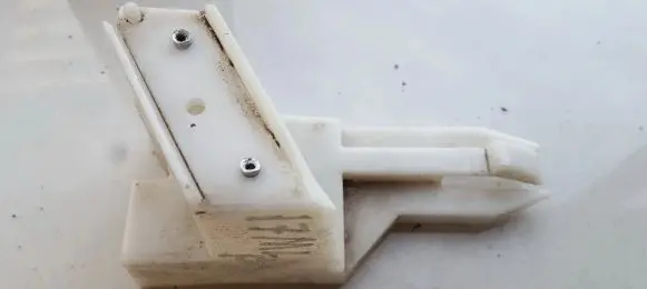 Mitsubishi Colt Other exterior part 6400A851