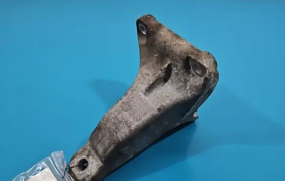 BMW 3 GT F34 Engine mounting bracket 6784826 IMPRK1540458