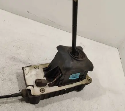 Renault Megane II Gear shifter/selector 8200105026