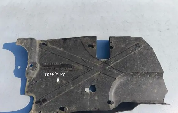 Renault Trafic II (X83) Engine splash shield/under tray 8200505043 93857407