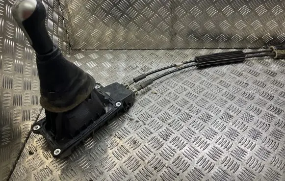 Nissan Note (E11) Gear shifter/selector 3550210