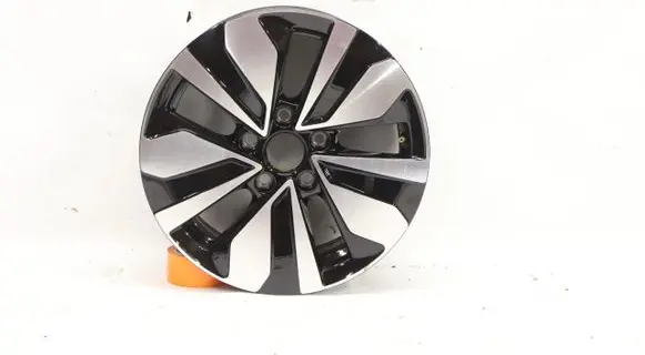 Volkswagen Golf VIII R16 alloy rim 