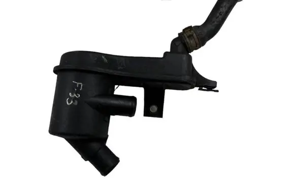 Ford Focus Breather/breather pipe/hose XS4Q6A785AB