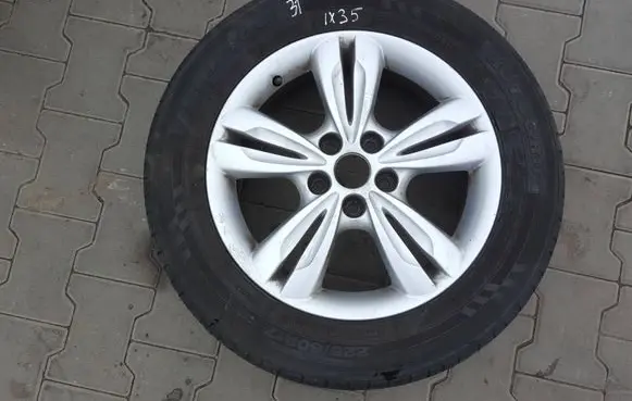 Hyundai ix35 R17 alloy rim 