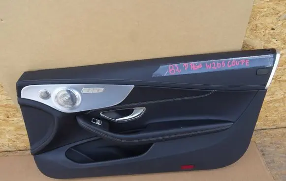 Mercedes-Benz C W205 Front door card panel trim