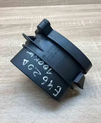 BMW 3 E46 Mass air flow meter 0928400527