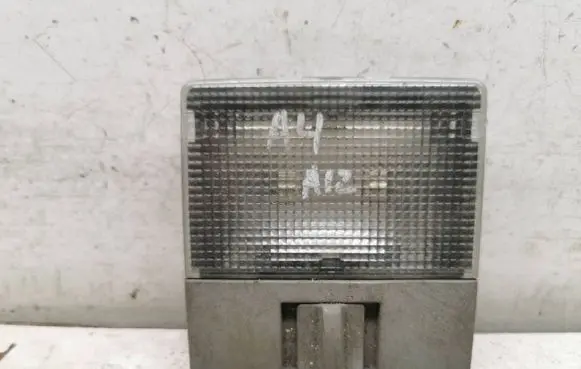 Audi A4 S4 B5 8D Rear seat light 8D0947105B ULD3700