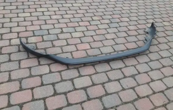 Toyota RAV 4 (XA40) Front bumper lip 52411-42070