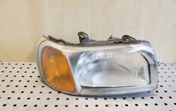 Land Rover Freelander Headlight/headlamp AMR3999