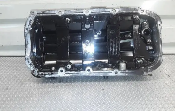 Opel Insignia A Oil sump 55582918