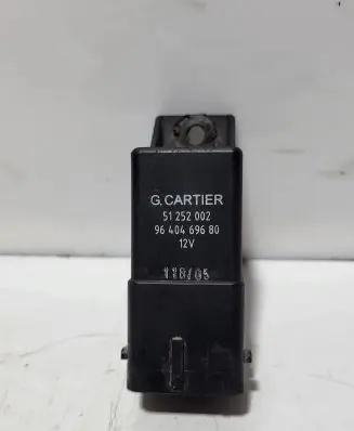 Citroen C4 I Glow plug pre-heat relay 9640469680 51252002 118105
