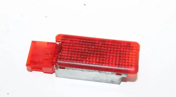 Volkswagen Touareg I Front seat light 7L0947411