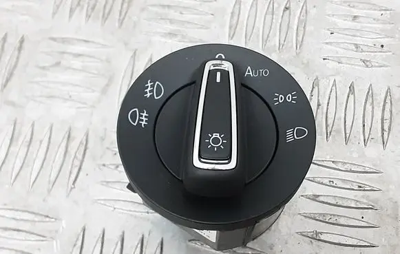 Seat Leon (5F) Light switch 5G0941431AF