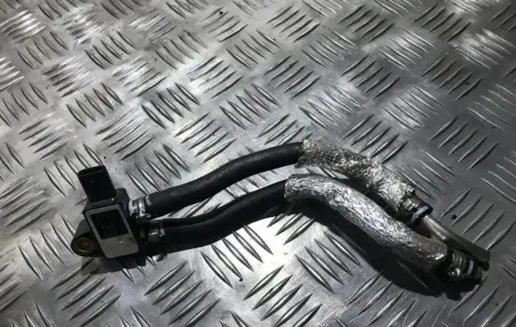 Mercedes-Benz C AMG W204 Exhaust gas pressure sensor a6429050400 sd0001-5070