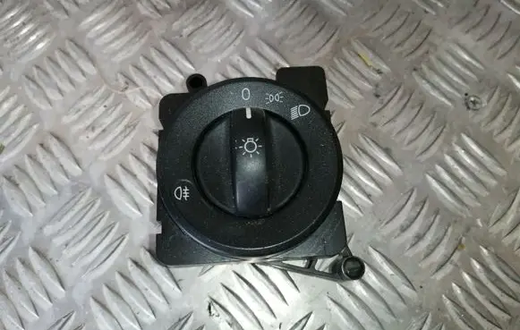 Mercedes-Benz Sprinter W906 Light switch 9065450104