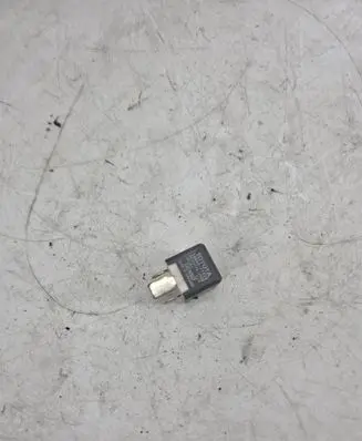 Toyota Corolla Verso AR10 Other relay 9008087030 AH1567007900