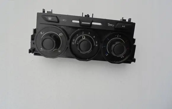 Citroen DS3 Climate control unit