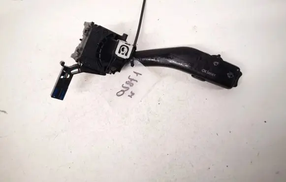Skoda Octavia Mk2 (1Z) Wiper trim 1k0953519c