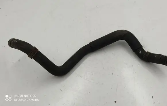 Subaru Legacy Engine coolant pipe/hose
