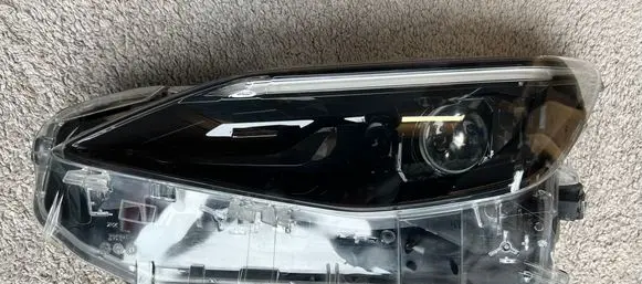 Toyota Yaris Cross Headlight/headlamp 0D310 811700DP30