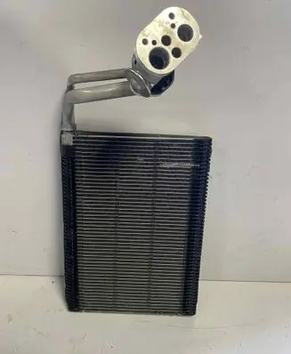 BMW 3 F30 F35 F31 Air conditioning (A/C) radiator (interior) T1012980H TD389 N670182Z335