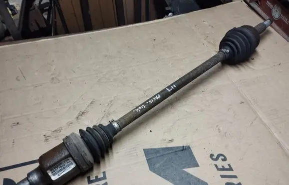Chrysler Pacifica Rear driveshaft P05110027AA